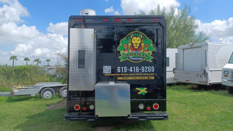 Jingles Jamaican Kuisine